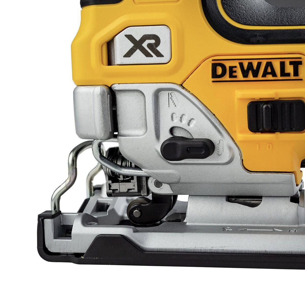 dcs335n-akumulatoren-proboden-trion-dewalt-1 akumulatoren proboden trion dewalt dcs335n