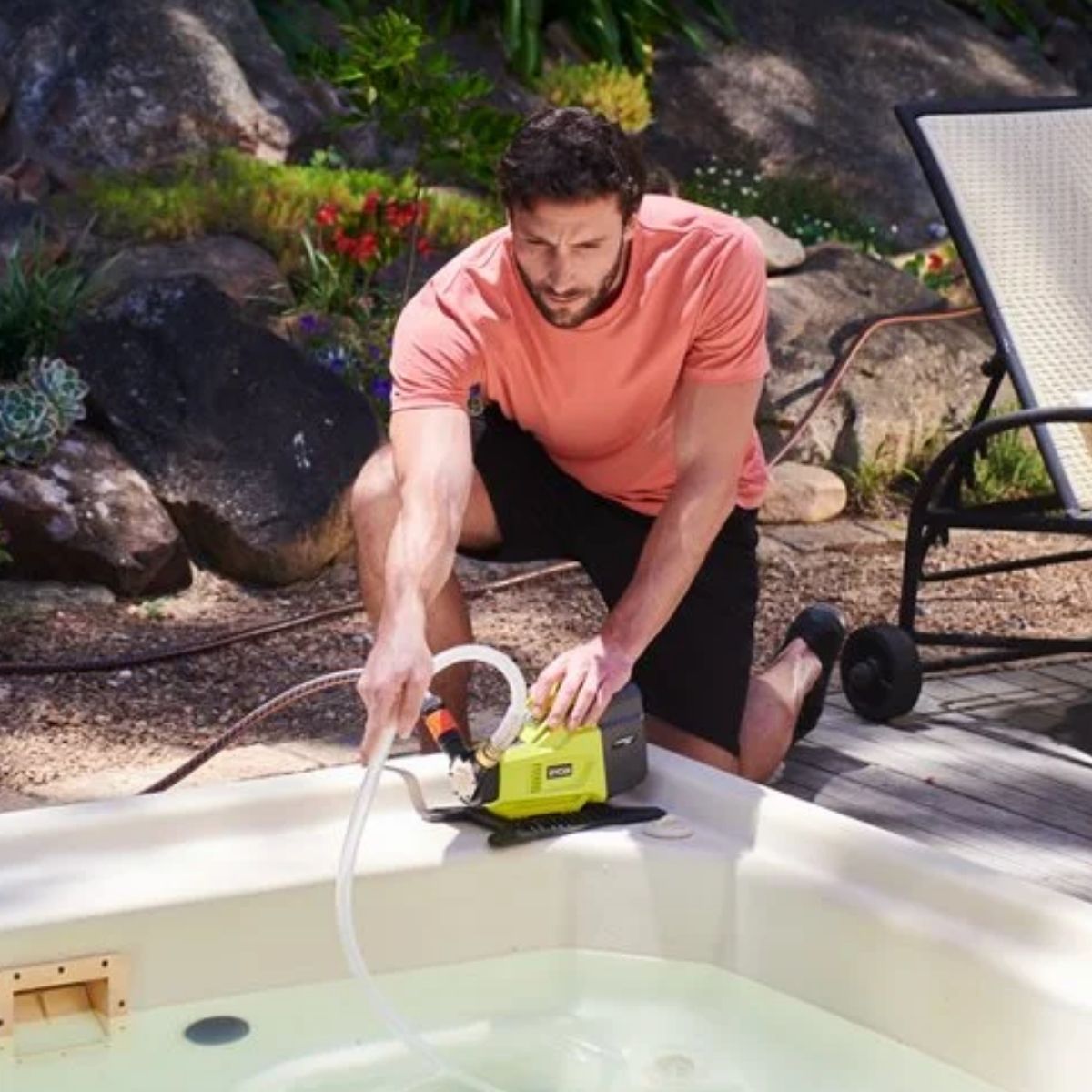 akumulatorna-vodna-pompa-ryobi-r18tp-0-solo Акумулаторна водна помпа RYOBI R18TP-0, 18 V, 1500L/час